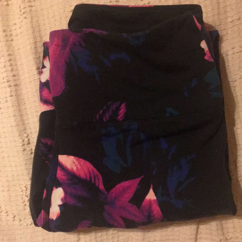 Victoria secret yoga pants